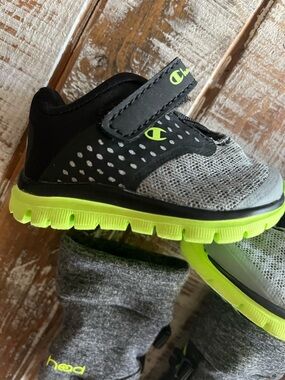 Champion Kids Black and Neon Green Mesh Hook-and-Loop Sneaker